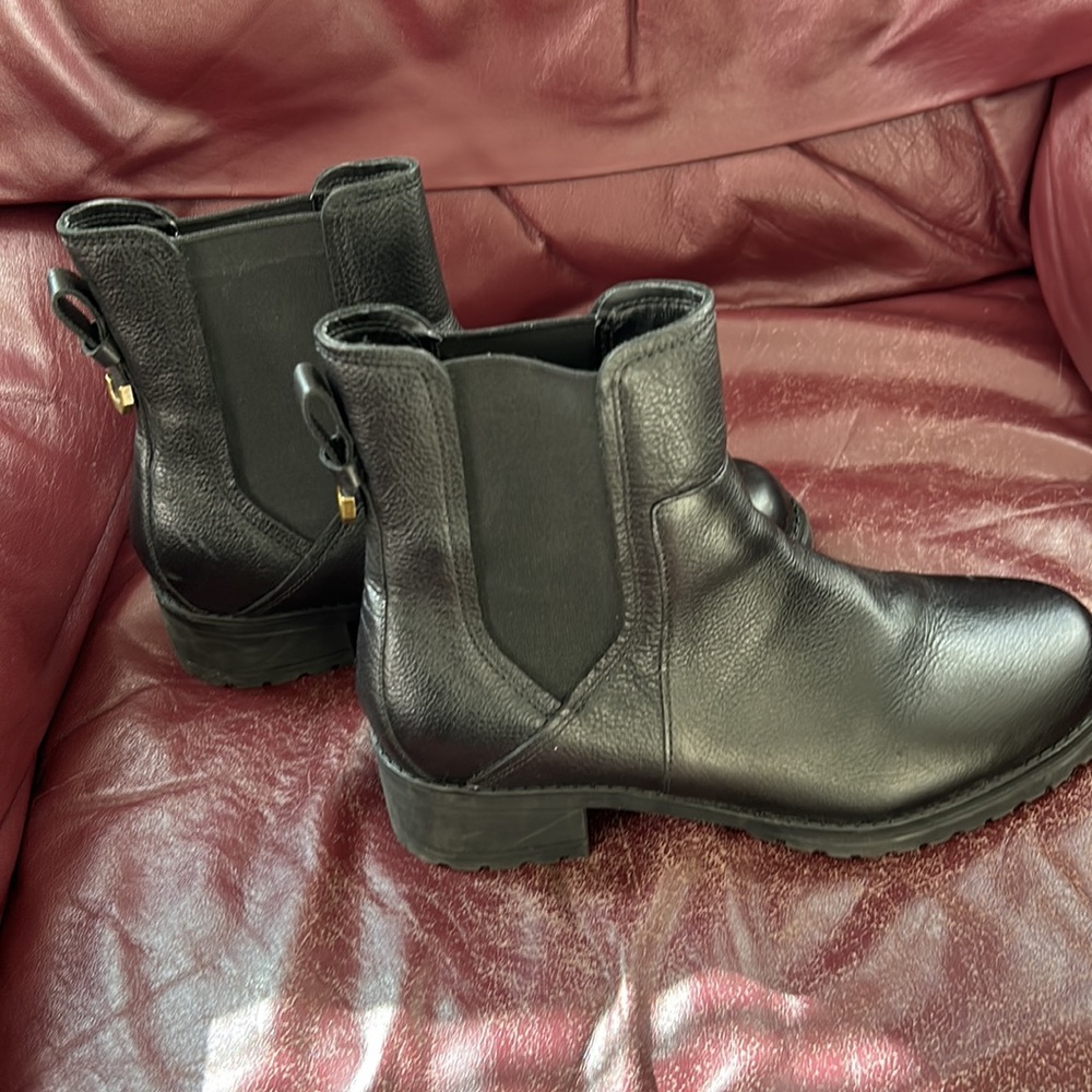 Cole Haan waterproof camea black leather Chelsea booties women’s 11 - Picture 4 of 8